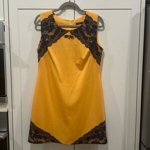 Beautiful European Dress!